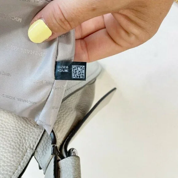 Michael Kors Women Maxine Crossbody Saddle Purse‎ Gray S Leather Buckle Magnetic - Picture 8 of 11